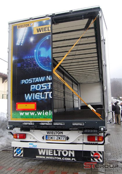 Новые шторные полуприцепы от WIELTON