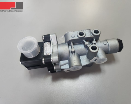 Клапан управления подъёмной оси